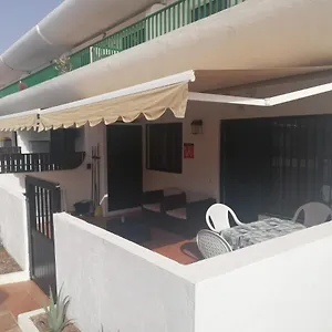 https://vandaele-home.in-canary-islands.com